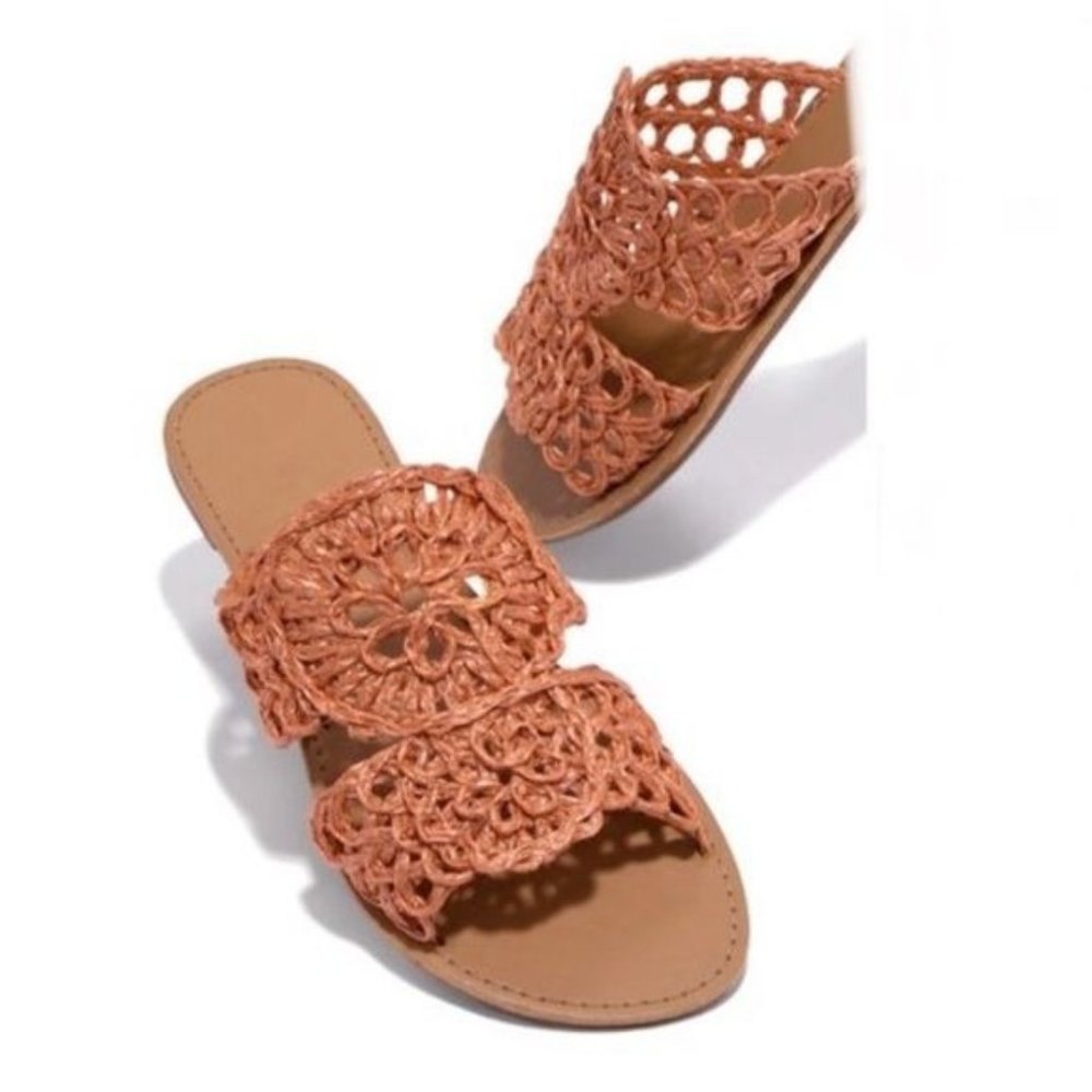 !! NEW !! Woven Raffia Slide Sandals in Deep Coral - Picture 2 of 6